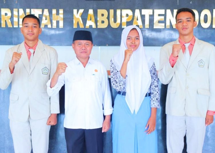 Siswa SMA 1 Dompu dan SMA 1 Woja Terpilih Menjadi Paskibraka Provinsi NTB HUT RI ke-79