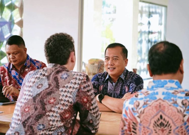 Ngopi Bareng Australia, Gubernur Iqbal Curhat: Dewan NTB Aja Sempat Pusing Dengar Ide Saya