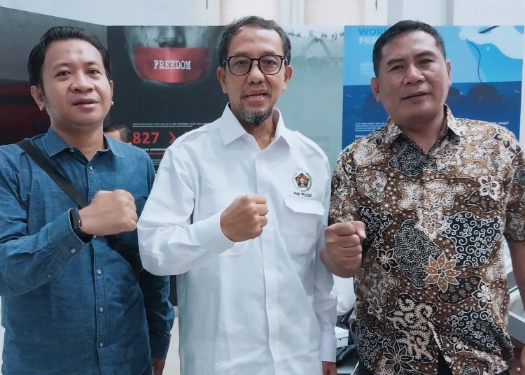 Wartawan Digertak, Ditampar, Dipaksa Hapus Berita, PWI NTB Tegaskan Ini Bukan Negara Hukum Kalau Kekerasan Dibiarkan