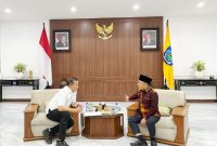 Bupati Kabupaten Lombok Utara H. Najmul Akhyar menyampaikan bahwa pihaknya telah bertemu dengan Gubernur NTB untuk mencari solusi terkait pengaturan kawasan Bangsal Pemenang