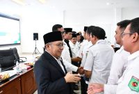 Bupati Lombok Utara, Dr. H. Najmul Akhyar, S.H., M.H., melantik dan mengambil sumpah jabatan 58 pejabat di lingkungan Pemerintah Daerah Kabupaten Lombok Utara (KLU)