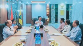 Gubernur NTB Lalu Muhamad Iqbal saat menerima Silaturahmi dengan Ketua dan Pengurus PWI NTB Diruang Kerja Gubernur.