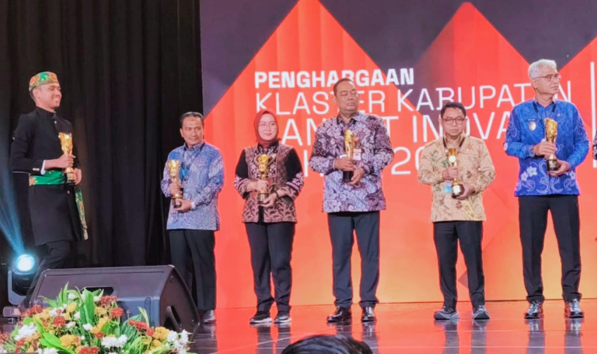 Kabupaten Dompu kembali menorehkan prestasi membanggakan di kancah Nasional.