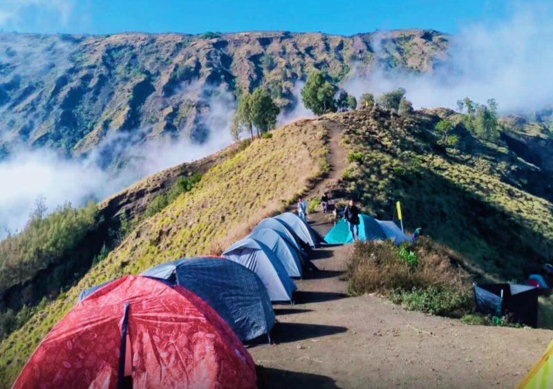 Pelawangan Sembalun, Gunung Rinjani 