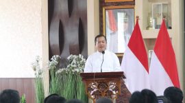 Gubernur NTB Lalu Muhamad Iqbal 