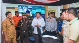 Pj Sekda NTB, Lalu Moh Faozal saat melakukan pemantauan intensif selama pelaksanaan pengamanan Natal 2025 dan Tahun Baru 2026 (Nataru)