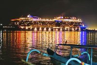Kedatangan Ovation Of The Seas, kapal pesiar terbesar dengan panjang 348 meter yang membawa 4.684 wisatawan dan 1.200 kru, menjadi momen penting bagi Pelabuhan Gili Mas dan pariwisata NTB.