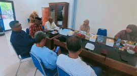 Rapat Dengar Pendapat (RDP) terkait dugaan pemutusan kontrak Cold Storage TPI di DPRD Kota Bima terpaksa ditunda, Selasa (20/01/2026), menunggu klarifikasi dari Dinas Kelautan dan Perikanan.
