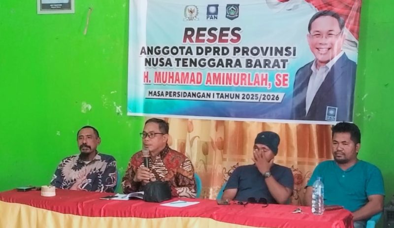 Anggota DPRD NTB Muhamad Aminurlah (Aji Maman) saat menyerap aspirasi masyarakat di Kabupaten Bima.