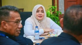 Wakil Gubernur Nusa Tenggara Barat, Hj Indah Dhamayanti Putri (Umi Dinda), saat menerima kunjungan dan silaturahmi Kepala TVRI Stasiun NTB, Ina Djara, membahas penayangan Piala Dunia 2026 secara gratis melalui TVRI sebagai wujud kehadiran Negara menghadirkan tontonan berkualitas hingga ke pelosok Daerah.