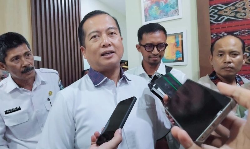 Gubernur NTB, Lalu Muhamad Iqbal.