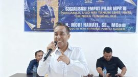 Anggota DPR RI Dapil I (Pulau Sumbawa), H. Mori Hanafi dari Partai NasDem, menggelar Sosialisasi 4 Pilar Kebangsaan pada Selasa malam, 9 Desember 2025, sekitar pukul 20.00 Wita, di Rumah Aspirasi Kota Bima.