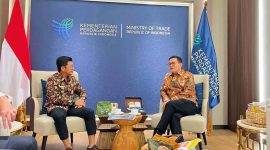 Bupati Dompu Bambang Firdaus bahas penguatan Festival Lakey dan pengembangan Pasar Ginte serta Manggelewa di kementerian pusat untuk dorong ekonomi daerah.