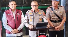Kabid Humas Polda NTB Kombes Pol Mohammad Kholid memberikan keterangan resmi terkait penetapan tersangka dan PTDH terhadap AKP Malaungi.