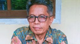 Inspektur Kabupaten Bima Iwan Setiawan saat memberikan keterangan terkait kendala efisiensi anggaran yang mempengaruhi pengawasan dan penindakan di OPD serta pemerintah desa.