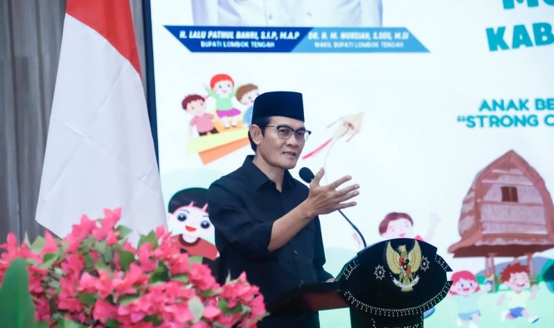 Wakil Bupati Lombok Tengah Dr. H. M. Nursiah S.Sos., M.Si saat menghadiri Musrenbang Tematik Anak Kabupaten Lombok Tengah Tahun 2026 di Ballroom Kantor Bupati, menegaskan pentingnya generasi tangguh dan berkarakter untuk kemajuan daerah.