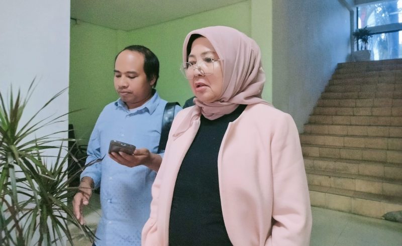 Ketua DPRD NTB Hj Isvie Rupaeda