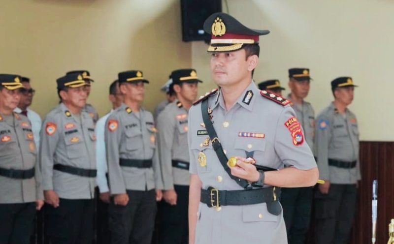 Kapolda NTB Edy Murbowo melantik Mubiarto Banu Kristanto sebagai Kapolres Bima Kota dalam upacara resmi di Ruang Rapat Utama Polda NTB, Jumat (06/03/2026).