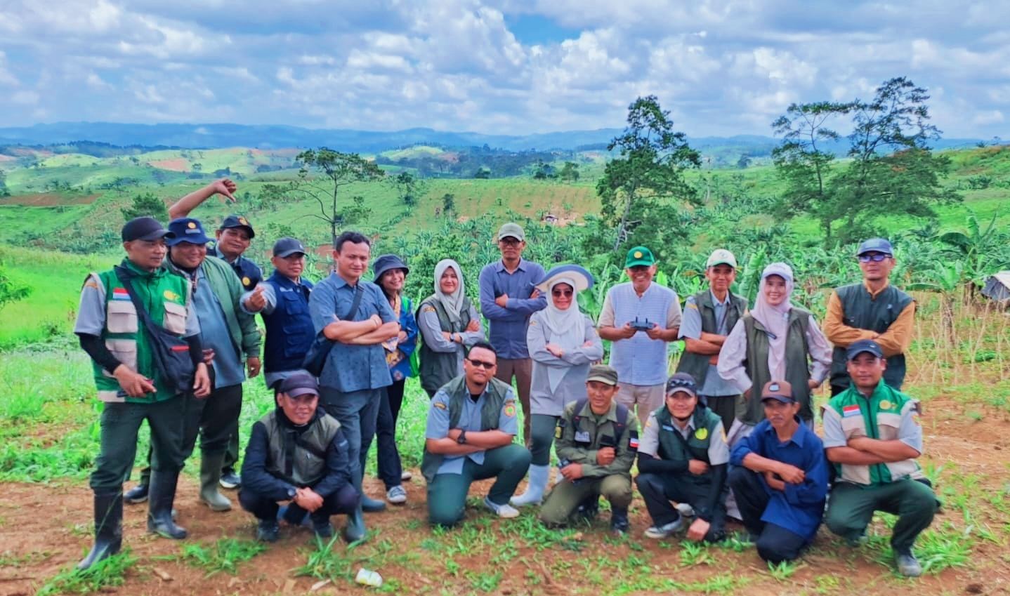 Kegiatan poligonisasi padi gogo di Kabupaten Sukabumi sebagai upaya Kementerian Pertanian meningkatkan produksi beras nasional.