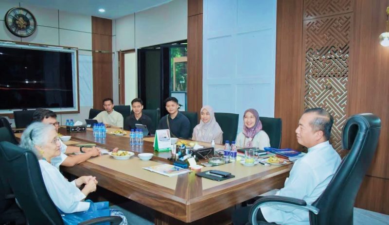 Gubernur NTB Lalu Muhamad Iqbal menerima audiensi PERDAMI NTB terkait persiapan penyelenggaraan REVIEWS 3 Nasional 2026 di Mataram.
