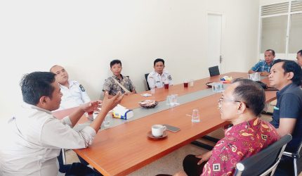 Mahasiswa Universitas 45 Mataram audiensi ke PWI NTB belajar jurnalistik dan kerja sama media