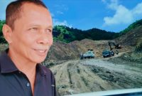 Anggota DPRD NTB Fakhruddin Rob saat melakukan pengawasan langsung terhadap progres pembangunan jalan Lenangguar–Lunyuk di Kabupaten Sumbawa.