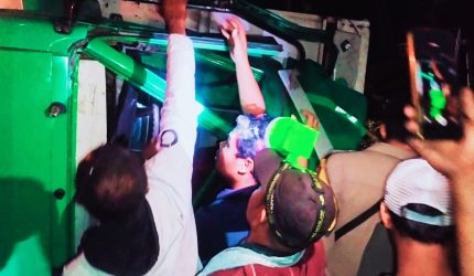 Truk sapi terguling di parit akibat rem blong di turunan Sonto Saba Dompu