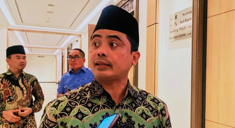 Ketua Komisi I DPRD NTB Moh. Akri saat memberikan keterangan terkait pentingnya pengamanan lingkungan di Kota Mataram menjelang arus mudik Lebaran.