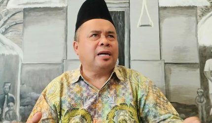 TGH Najamudin Mustafa kritik sidang gratifikasi DPRD NTB dan minta gubernur serta eks sekda jadi saksi