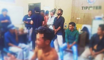 Penangkapan pelaku perusakan Kantor Inspektorat dan DPMDes Bima oleh Polres Bima Kota