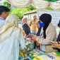 Terlihat suasana bazar Gerakan Pangan Murah (GPM) yang digelar Satpol PP NTB di halaman kantor Satpol PP NTB, Mataram. Sejumlah warga tampak antusias melakukan pembelian kebutuhan pokok dengan harga terjangkau dalam rangka HUT ke-76 Satpol PP dan HUT ke-64 Linmas.