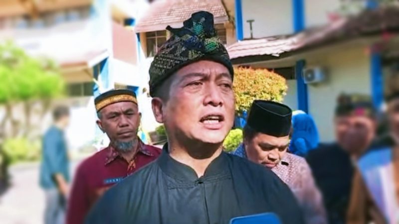 Gubernur NTB usai memimpin upacara Hardiknas 2026 di halaman Kantor Dinas Pendidikan, Pemuda, dan Olahraga (Dispora) NTB di Mataram, sekaligus mengumumkan pemberian insentif bagi guru PPPK paruh waktu.
