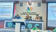 Suasana rilis Resmi Data Ekonomi oleh BPS NTB di Kantor BPS NTB, Mataram, yang memaparkan perkembangan inflasi, pariwisata, transportasi, serta kinerja ekspor dan impor.
