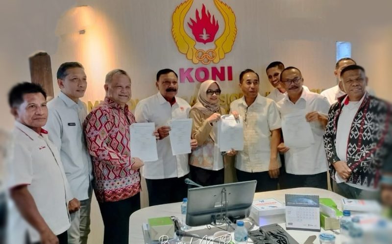 Kepala Bappeda NTB Baiq Nelly Yuniarti bersama jajaran Pemprov NTB dan Ikut dihadiri Ketua KONI NTB dan juga Anggota DPR RI Mori Hanafi saat menghadiri Rapat Koordinasi Persiapan PON 2028 di Jakarta.