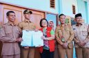 Peresmian perpustakaan SDN Sowa yang sebelumnya terbengkalai sejak 2012 usai direvitalisasi oleh YAPPIKA dan YISA Ambalawi di Kecamatan Soromandi, Kabupaten Bima.