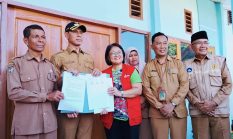 14 Tahun Terbengkalai, YAPPIKA dan YISA Ambalawi Hadirkan Perpustakaan Baru di SDN Sowa, Wabup Bima Beri Apresiasi