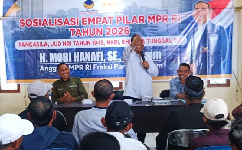 Anggota DPR RI Mori Hanafi saat menggelar Sosialisasi 4 Pilar Kebangsaan di Kota Bima yang dihadiri mahasiswa, tokoh pemuda, tokoh masyarakat, tokoh agama, organisasi kepemudaan, dan masyarakat umum.