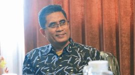 Kadiv Perencanaan Data dan Informasi KPU Provinsi NTB, Bukhari, menyampaikan pentingnya kolaborasi antara KPU dan Dikpora NTB dalam pemanfaatan data Dapodik sebagai data pembanding untuk memperkuat akurasi data pemilih pemula menjelang pemilu mendatang.