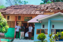 Perpustakaan SDN Sowa di Kecamatan Soromandi, Kabupaten Bima yang telah direhabilitasi oleh YAPPIKA ActionAid bersama YISA Ambalawi sebagai bagian dari Program Sekolah Aman.