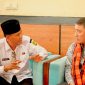 Bupati Sumbawa Ir. H. Syarafuddin Jarot, M.P., bersama jajaran Pemerintah Kabupaten Sumbawa menyambut Duta Besar Republik Kazakhstan untuk Indonesia, H.E. Serzhan Abdykarimov, saat kunjungan kerja di Kabupaten Sumbawa, Rabu (3/6/2026).