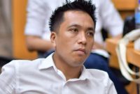 Muhamad Haerudin MS atau Bung Heru, pendiri dan Direktur Seniman Hukum Law Firm, saat memberikan keterangan terkait pentingnya integritas dan profesionalisme dalam profesi advokat di Mataram, NTB, Rabu (10/6/2026).