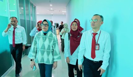 Tim verifikator Kementerian Kesehatan RI melakukan verifikasi lapangan di RSUP NTB untuk menilai kesiapan sebagai rumah sakit pendidikan unggulan di Nusa Tenggara Barat.