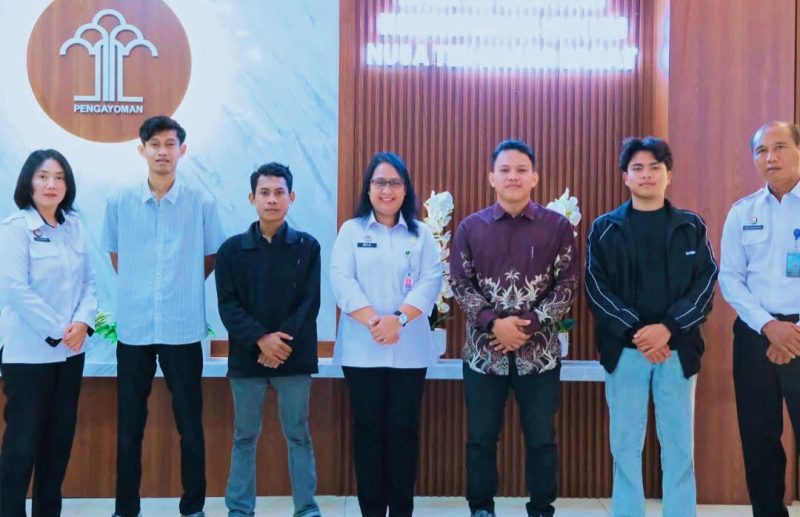 Kepala Kantor Wilayah Kementerian Hukum NTB I Gusti Putu Milawati menerima audiensi pengurus Badko HMI Bali Nusra di Ruang Kepala Kantor Wilayah Kemenkum NTB, Rabu (3/6/2026).