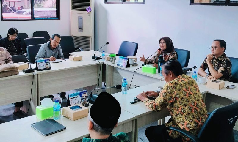 Ketua DPRD NTB Baiq Isvie Rupaeda menyampaikan komitmennya memperkuat perlindungan perempuan dan anak dalam Rapat Dengar Pendapat bersama berbagai pemangku kepentingan di DPRD NTB.