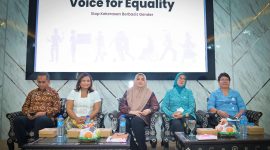 Wakil Gubernur NTB Indah Dhamayanti Putri bersama Ketua TP PKK NTB Sinta M. Iqbal saat meluncurkan program Voice for Equality: Stop Kekerasan Berbasis Gender di Aula Rinjani BPSDMD Provinsi NTB, Mataram.