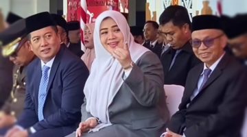 Gubernur NTB Dr. H. Lalu Muhamad Iqbal, Wakil Gubernur NTB Hj. Indah Dhamayanti Putri, dan Sekretaris Daerah Provinsi NTB