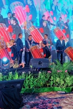 Rakernas ADVOKAI 2026 Resmi Dibuka, NTB dan ADVOKAI Kolaborasi Cetak 1.000 Paralegal untuk Indonesia