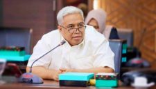 Anggota DPRD NTB Abdul Ra'uf meminta pemerintah daerah memperketat pengawasan distribusi elpiji subsidi mulai dari agen hingga pangkalan guna mengatasi kelangkaan dan lonjakan harga di Bima.