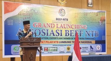 Kepala Dinas Peternakan dan Kesehatan Hewan Provinsi NTB, Muhamad Riadi, menghadiri Grand Launching Asosiasi Beef NTB di Hotel Illira Praya, Lombok Tengah, Minggu (7/6/2026).