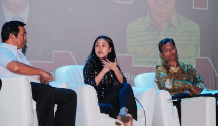 Delegasi DPRemaja 4.0 mempresentasikan temuan iklan rokok di sekitar sekolah pada The Unpopular Fest 2026 Jakarta